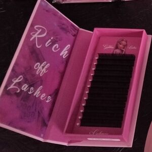 52 Lash Extension Trays